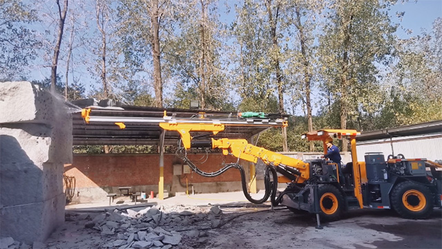Hydraulic Tunneling Drilling Rig